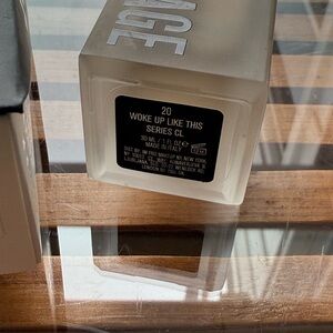 Il Makiage Woke Up Like This Foundation — #20